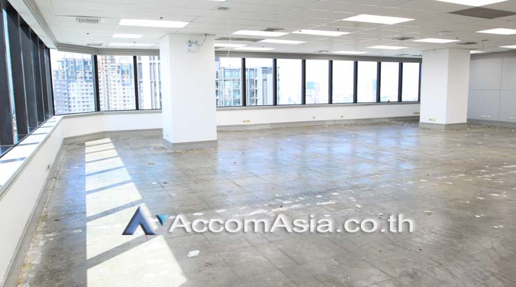 8  Office Space For Rent in Ratchadaphisek ,Bangkok ARL Ramkhamhaeng at Charn Issara Tower 2 AA19843