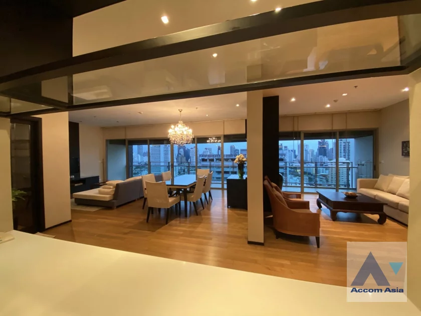 4  3 br Condominium For Rent in Sukhumvit ,Bangkok BTS Phrom Phong at The Madison AA19876