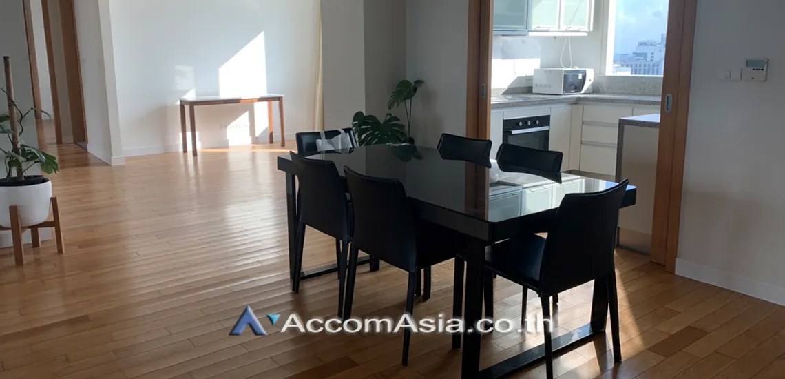 unit 2 Bedrooms  Condominium For Rent in Sukhumvit, Bangkok  near MRT Sukhumvit - BTS Asok (AA19905)