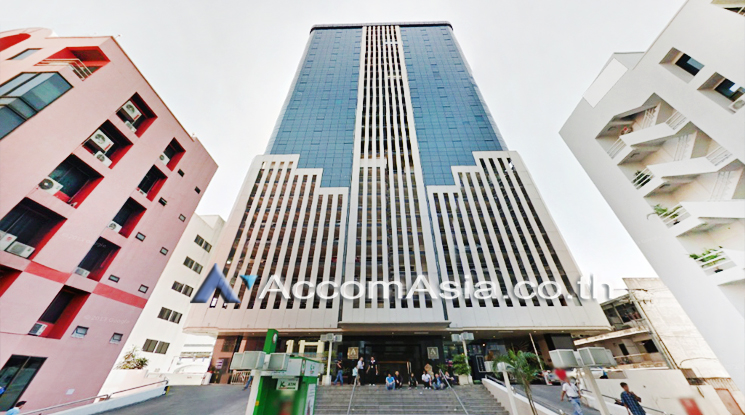  2  Office Space For Rent in Ratchadaphisek ,Bangkok MRT Sutthisan at Ayothaya Tower AA19932