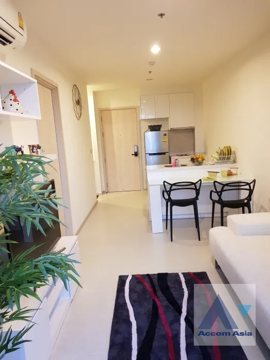 unitRhythm Sukhumvit 42 Condominium