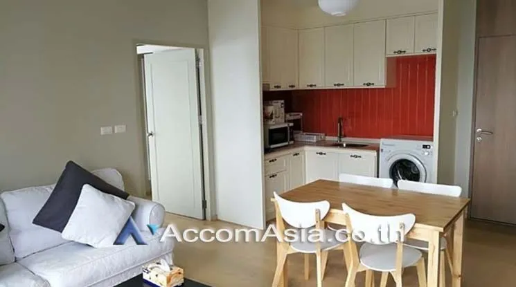 unit 1 Bedroom  Condominium For Rent in Sukhumvit, Bangkok  near BTS Ekkamai (AA19955)