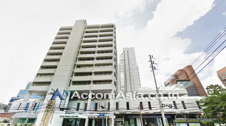  2  Office Space For Rent in Ploenchit ,Bangkok MRT Lumphini at Kian Gwan 3 AA20013
