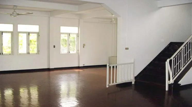 unitPrivate Swimming Pool |  3 Bedrooms  House For Rent in Sukhumvit, Bangkok  near BTS Asok (10001901)