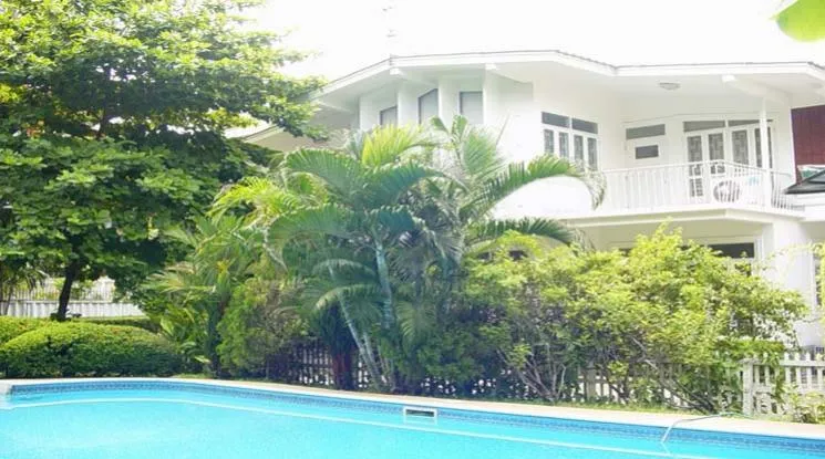 8  3 br House For Rent in Sukhumvit ,Bangkok BTS Asok 10001901