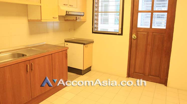 unit 2 Bedrooms  Condominium For Rent & Sale in Sukhumvit, Bangkok  near BTS Thong Lo (AA20029)