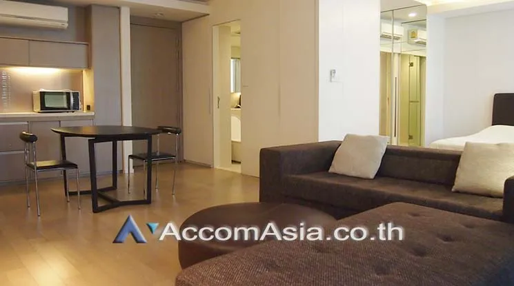 unit 1 Bedroom  Condominium For Rent in Sukhumvit, Bangkok  near BTS Ekkamai (AA20077)