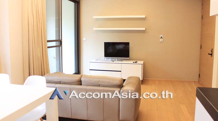 unit 1 Bedroom  Condominium For Rent & Sale in Ploenchit, Bangkok  near BTS Ploenchit - MRT Lumphini (AA20091)