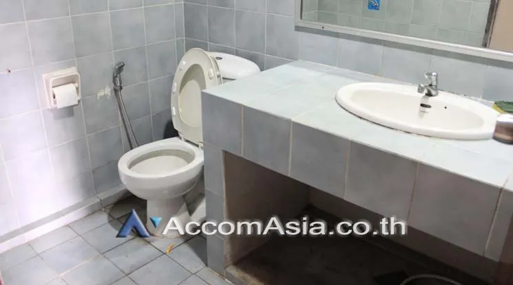 9  Townhouse For Rent in Sukhumvit ,Bangkok BTS Ekkamai at Park Avenue AA20092