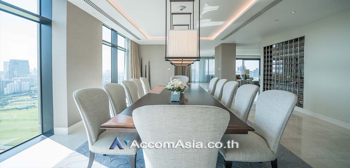 4  4 br Condominium For Rent in Ploenchit ,Bangkok BTS Ratchadamri at The St. Regis Bangkok (Residences) AA20144