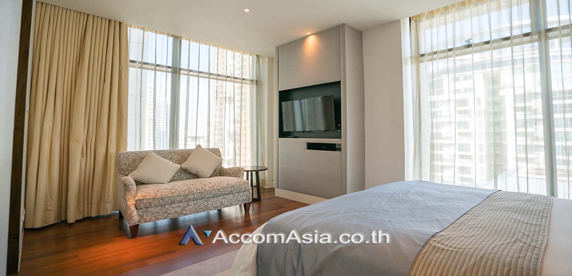 12  4 br Condominium For Rent in Ploenchit ,Bangkok BTS Ratchadamri at The St. Regis Bangkok (Residences) AA20144