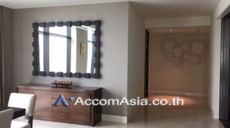 4  4 br Condominium for rent and sale in Ploenchit ,Bangkok BTS Ratchadamri at The St. Regis Bangkok (Residences) AA20145