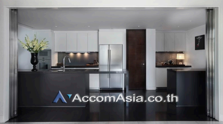  1  4 br Condominium For Rent in Ploenchit ,Bangkok BTS Ratchadamri at The St. Regis Bangkok (Residences) AA20146