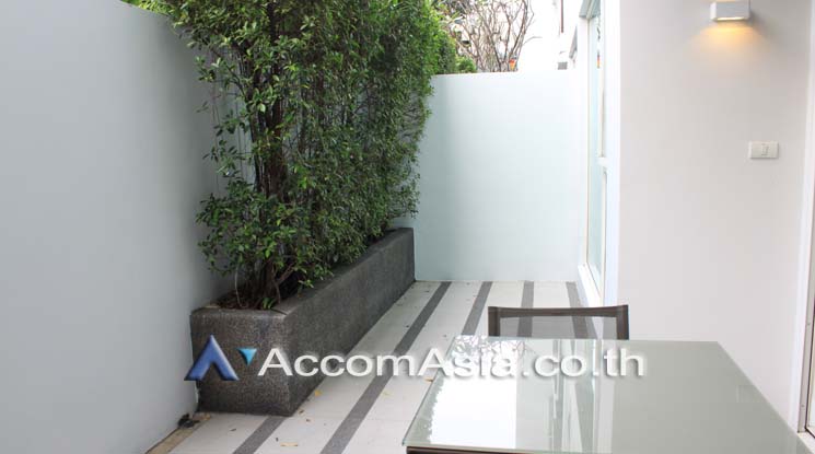 9  1 br Apartment For Rent in Sukhumvit ,Bangkok BTS Ekkamai at Quality Time with Family AA20176