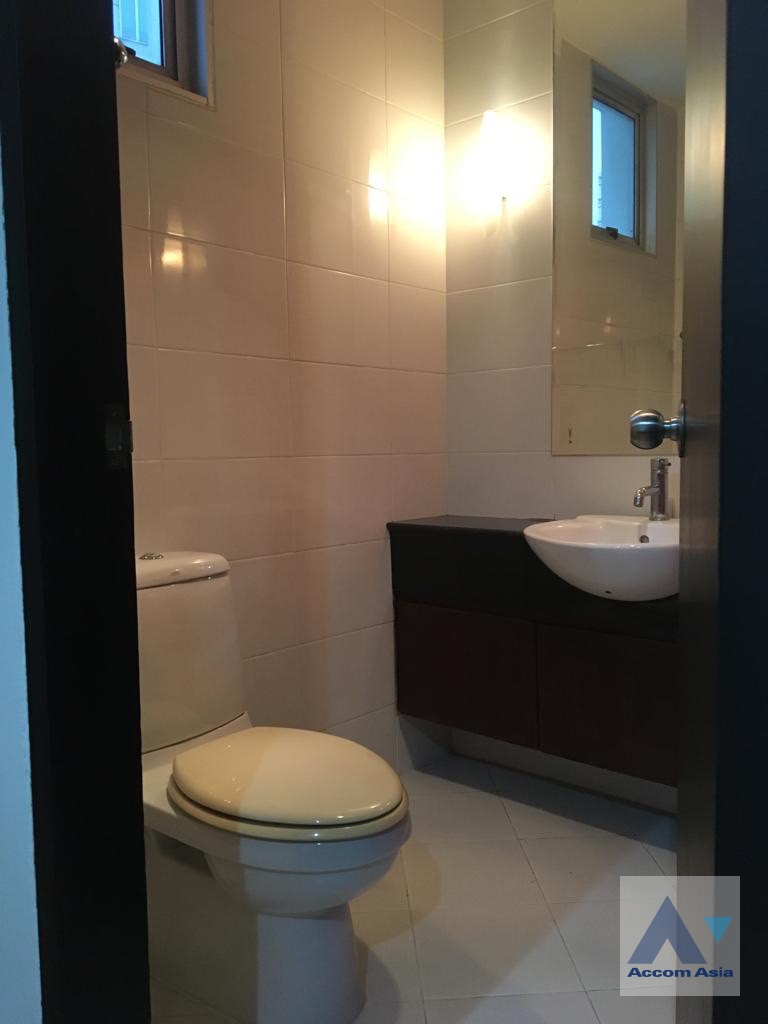 19  3 br Condominium for rent and sale in Sukhumvit ,Bangkok MRT Sukhumvit - BTS Asok at CitiSmart Sukhumvit 18 2121401