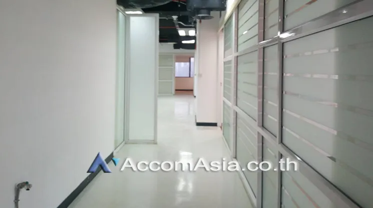  1  Office Space For Rent in Phaholyothin ,Bangkok BTS Sanam Pao at SM tower AA20186
