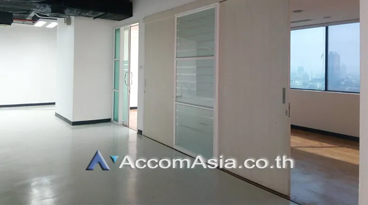  1  Office Space For Rent in Phaholyothin ,Bangkok BTS Sanam Pao at SM tower AA20187