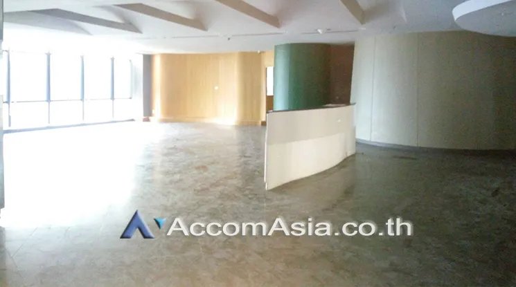  1  Office Space For Rent in Phaholyothin ,Bangkok BTS Sanam Pao at SM tower AA20189