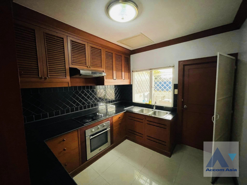 6  4 br House For Rent in Sukhumvit ,Bangkok BTS Thong Lo at Baan Klang Krung Thonglor AA20229