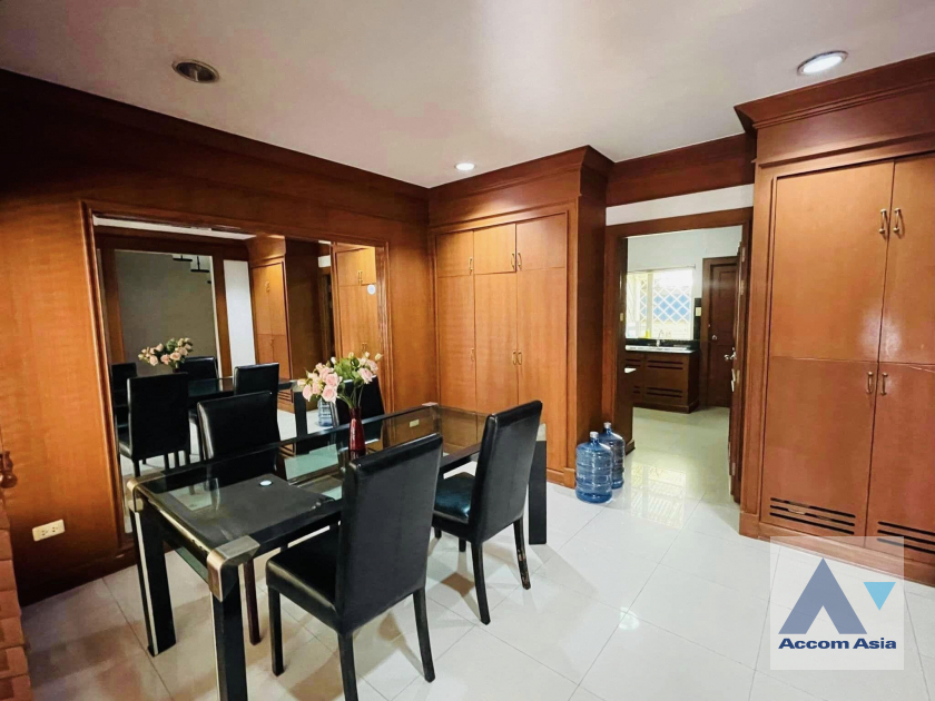 5  4 br House For Rent in Sukhumvit ,Bangkok BTS Thong Lo at Baan Klang Krung Thonglor AA20229