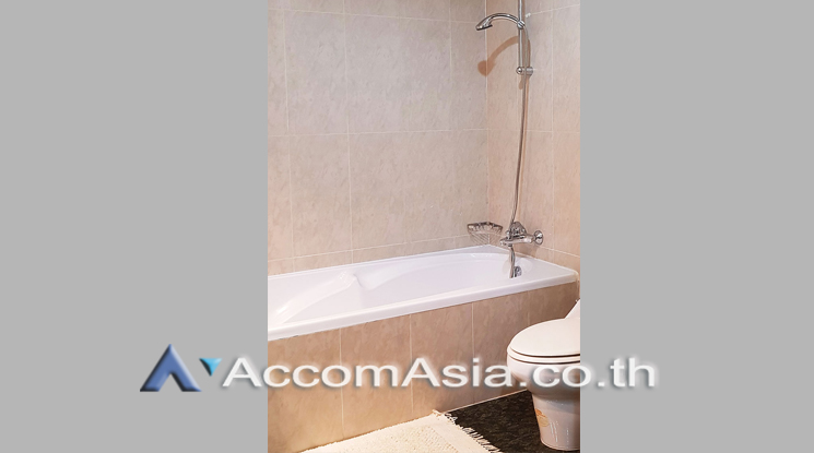 11  2 br Apartment For Rent in Ploenchit ,Bangkok BTS Ratchadamri at Step to Lumpini Park AA20257