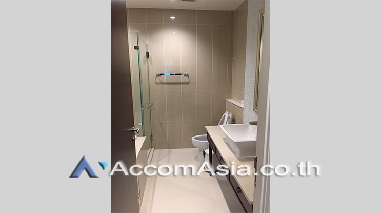6  2 br Condominium For Sale in Ratchadaphisek ,Bangkok  at Leticia Rama 9 AA20284
