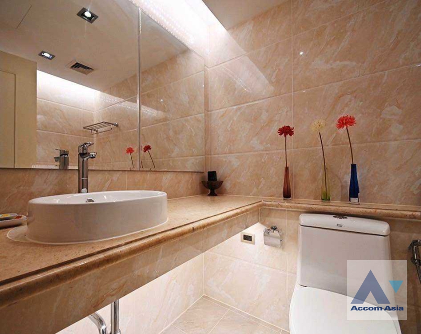 6  3 br Condominium for rent and sale in Ploenchit ,Bangkok BTS Ploenchit at All Seasons Mansion AA20285