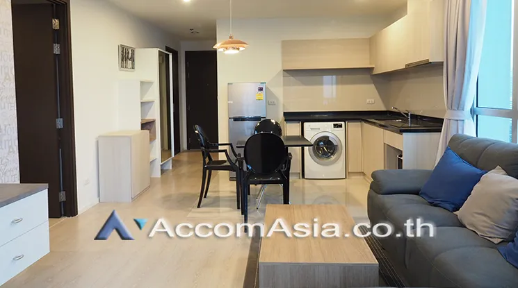 unitRHYTHM Sathorn-Narathiwas Condominium