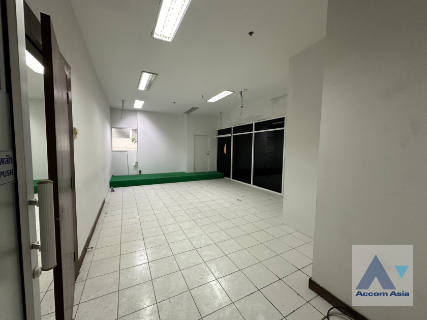 11  Office Space For Rent in Sukhumvit ,Bangkok BTS Nana at The Trendy Sukhumvit 13 AA20314