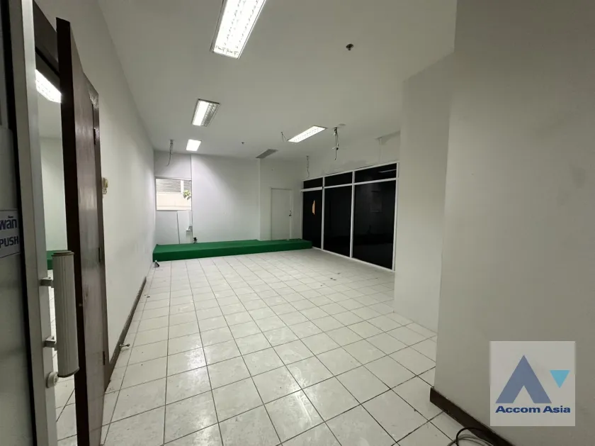 11  Office Space For Rent in Sukhumvit ,Bangkok BTS Nana at The Trendy Sukhumvit 13 AA20314