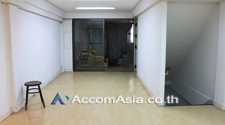 unit Shophouse For Rent & Sale in Sukhumvit, Bangkok  near BTS Asok (AA20328)