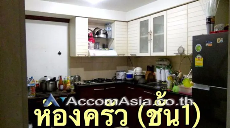 unit Shophouse For Sale in Rama 3, Bangkok  (AA20331)