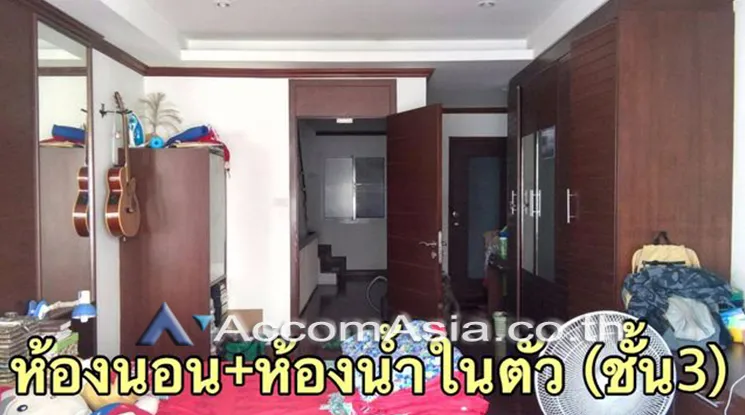 4  Shophouse For Sale in Rama 3 ,Bangkok  AA20331