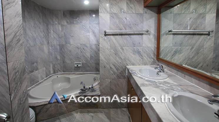 8  2 br Apartment for rent and sale in Sukhumvit ,Bangkok MRT Sukhumvit - BTS Nana at Private Environment Space AA20369