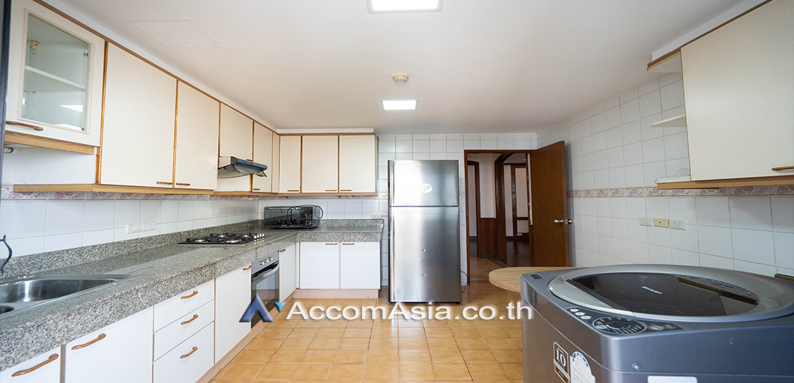  1  2 br Apartment for rent and sale in Sukhumvit ,Bangkok MRT Sukhumvit - BTS Nana at Private Environment Space AA20370