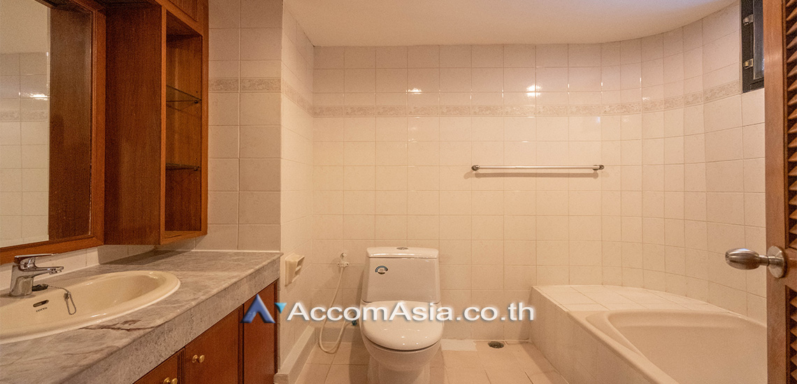 10  2 br Apartment for rent and sale in Sukhumvit ,Bangkok MRT Sukhumvit - BTS Nana at Private Environment Space AA20370