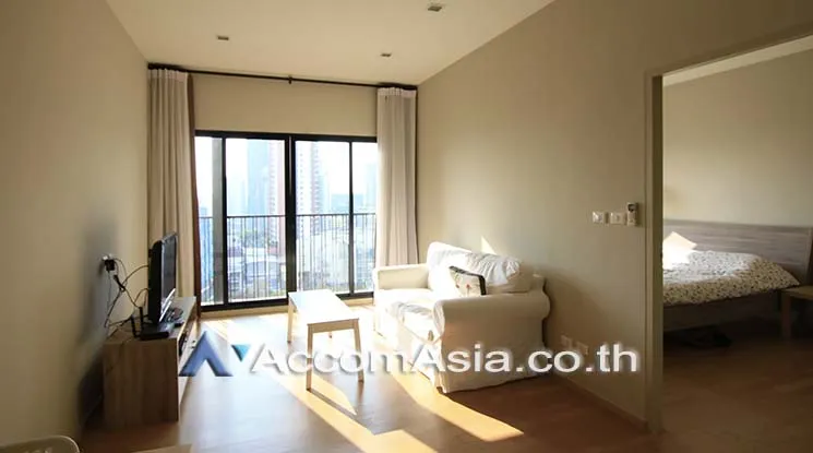 unit 1 Bedroom  Condominium For Rent in Sukhumvit, Bangkok  near BTS Ekkamai (AA20380)