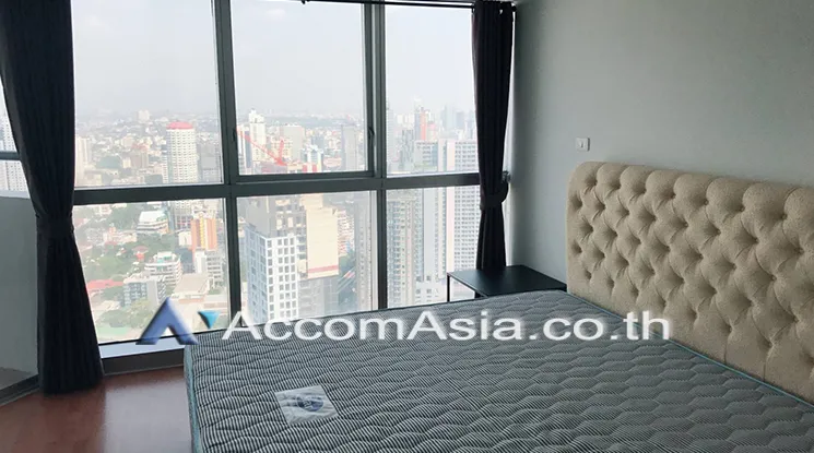 unit 2 Bedrooms  Condominium For Rent in Sukhumvit, Bangkok  near BTS Phrom Phong (AA20398)