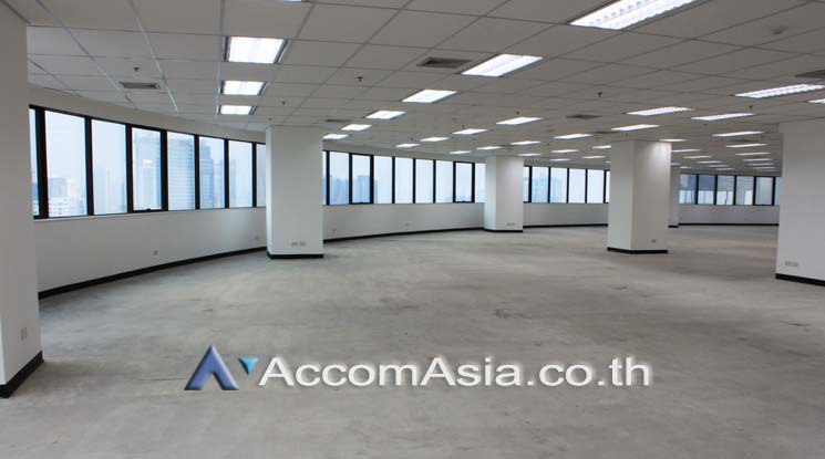 4  Office Space For Rent in Ratchadaphisek ,Bangkok MRT Phetchaburi at Italthai tower AA20405