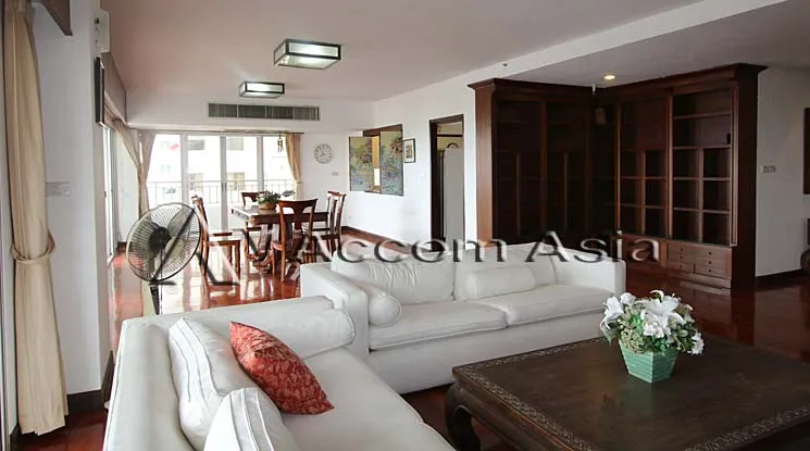 4  2 br Condominium for rent and sale in Sathorn ,Bangkok BTS Sala Daeng - MRT Lumphini at Sathorn Park Place AA20422