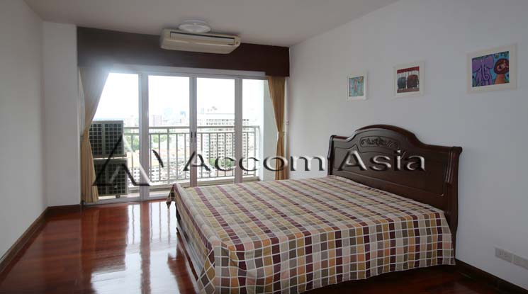 8  2 br Condominium For Rent in Sathorn ,Bangkok BTS Sala Daeng - MRT Lumphini at Sathorn Park Place AA20422