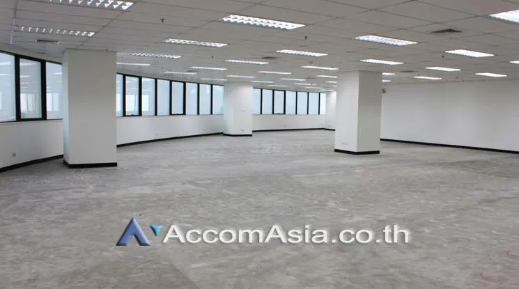  2  Office Space For Rent in Ratchadaphisek ,Bangkok MRT Phetchaburi at Italthai tower AA20451