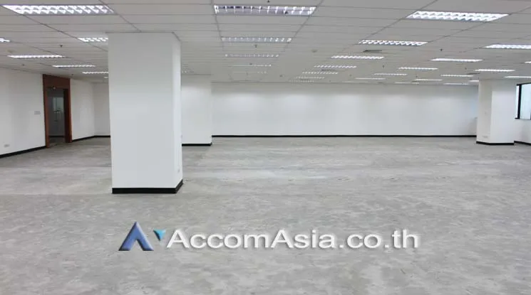 unit Office space For Rent in Ratchadaphisek, Bangkok  near MRT Phetchaburi (AA20451)