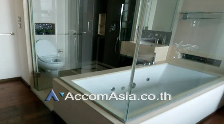 unit 1 Bedroom  Condominium For Rent in Sukhumvit, Bangkok  near BTS Phrom Phong (AA20457)