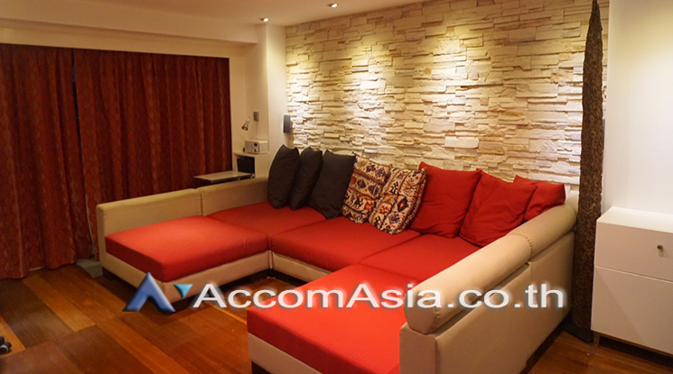  1  1 br Condominium For Sale in Silom ,Bangkok BTS Surasak at Nusa State Tower AA20462