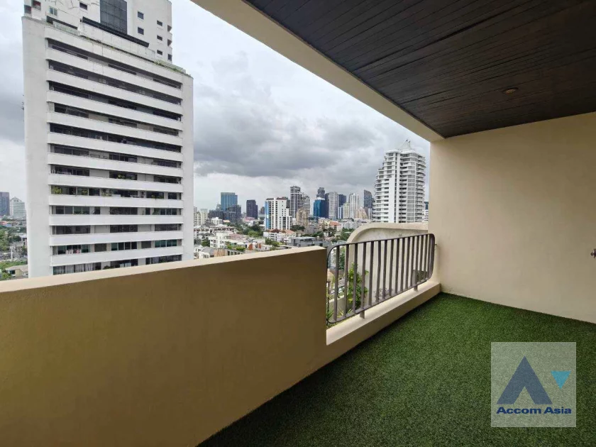 32  3 br Condominium For Rent in Sukhumvit ,Bangkok BTS Ekkamai at Casa Viva AA20476