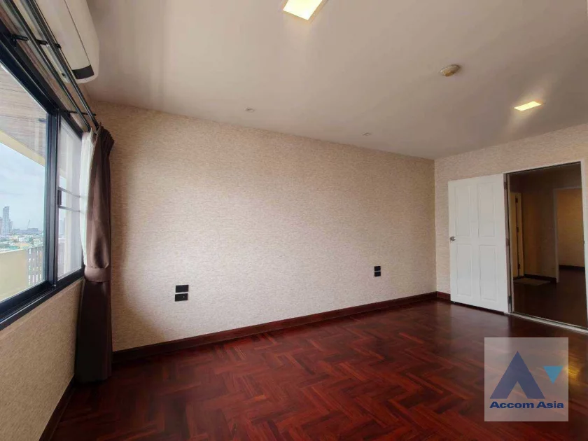 7  3 br Condominium For Rent in Sukhumvit ,Bangkok BTS Ekkamai at Casa Viva AA20476
