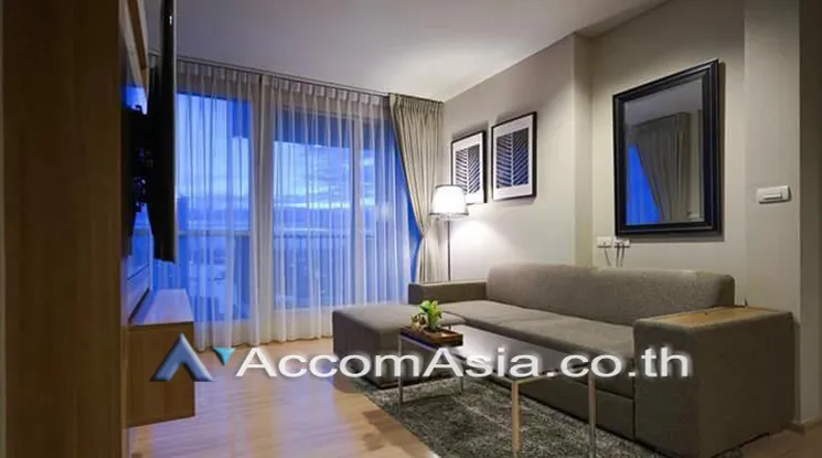 unit 2 Bedrooms  Condominium For Sale in Sathorn, Bangkok  near BTS Saphan Taksin (AA20502)