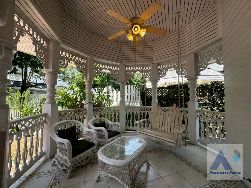 5  4 br Townhouse For Rent in Bang Na ,Bangkok BTS Bearing at Fantasia Villa 2 AA20518