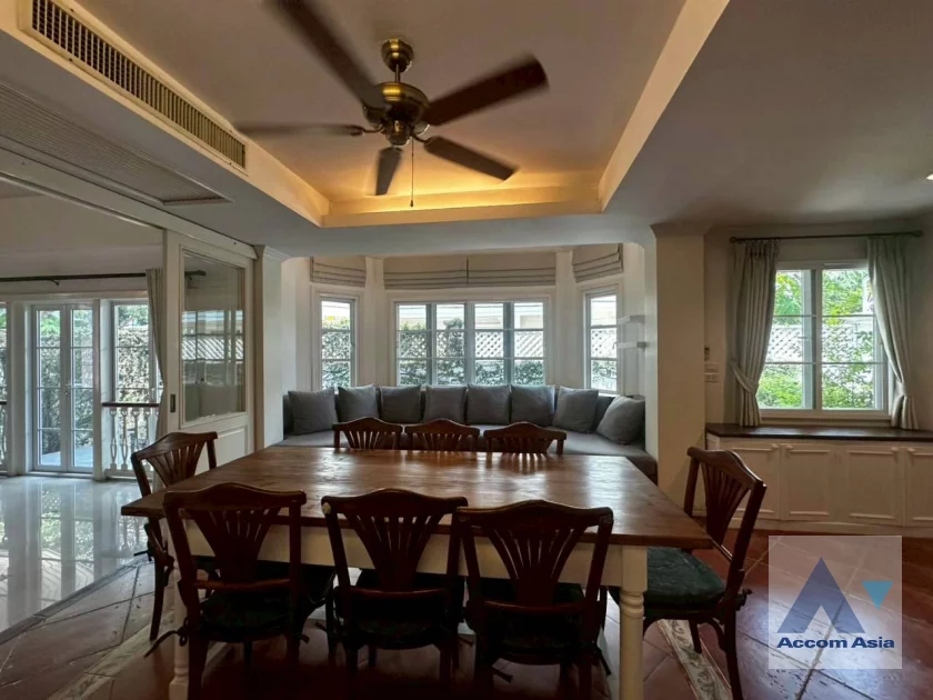 9  4 br Townhouse For Rent in Bang Na ,Bangkok BTS Bearing at Fantasia Villa 2 AA20518